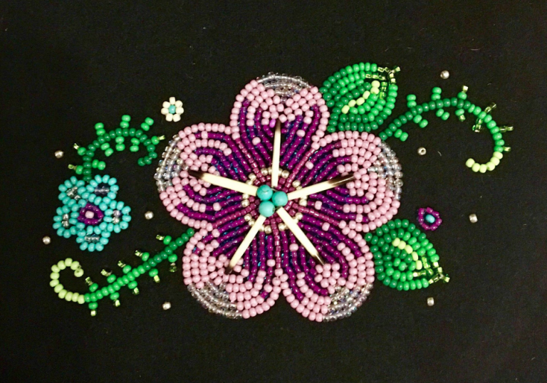 metis-flower-beadwork-our-cherished-history-present-and-future